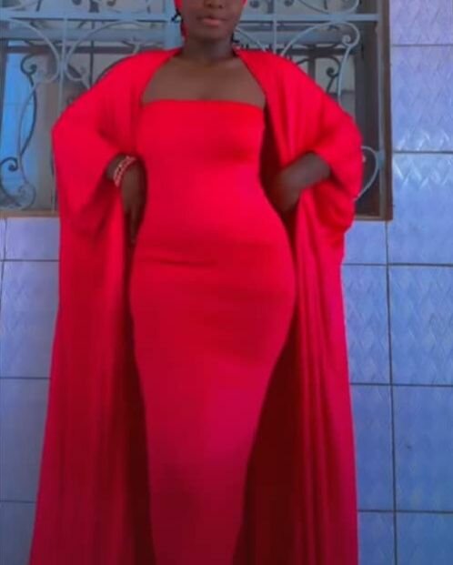 Robe élégante avec kimono