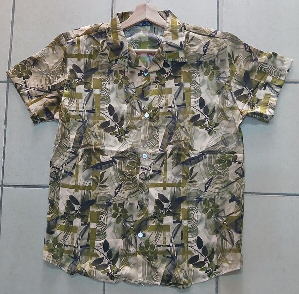 Chemise hawaïenne imprimée