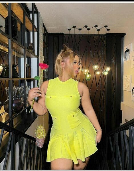 Robe évasée élégante femme