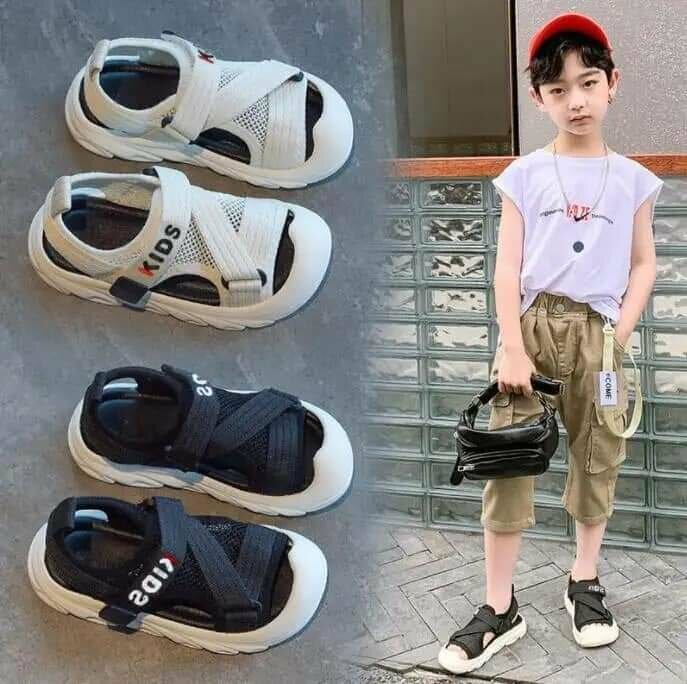 Chaussure en maille, semelle souple légère