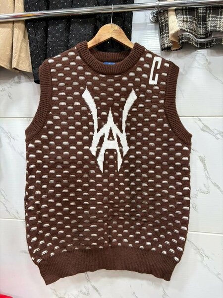 Gilet tricoté unisexe moderne