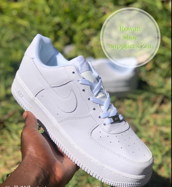White Nike Sneakers size 3-11