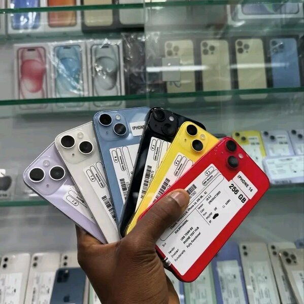 iPhone 14 - Plusieurs Couleurs