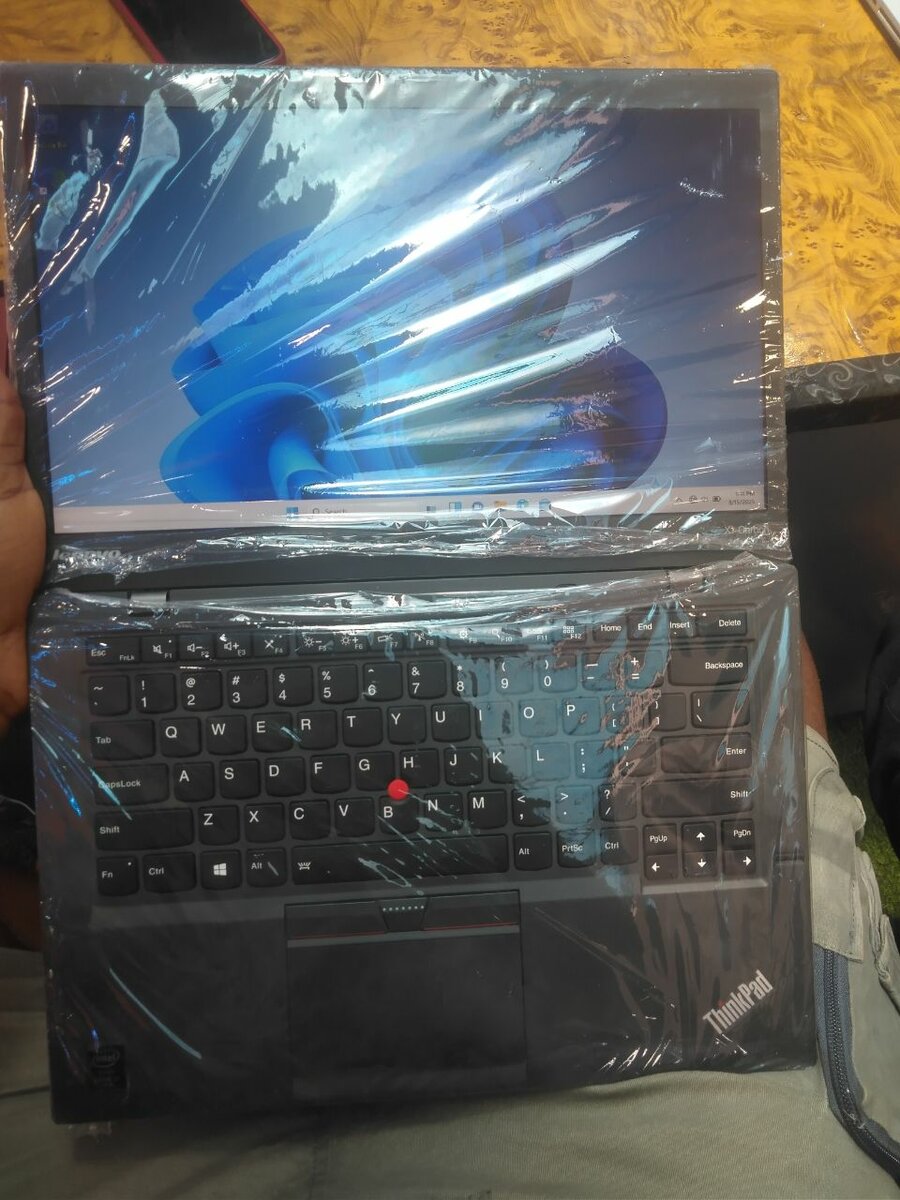 LENOVO THINKPAD LAPTOP