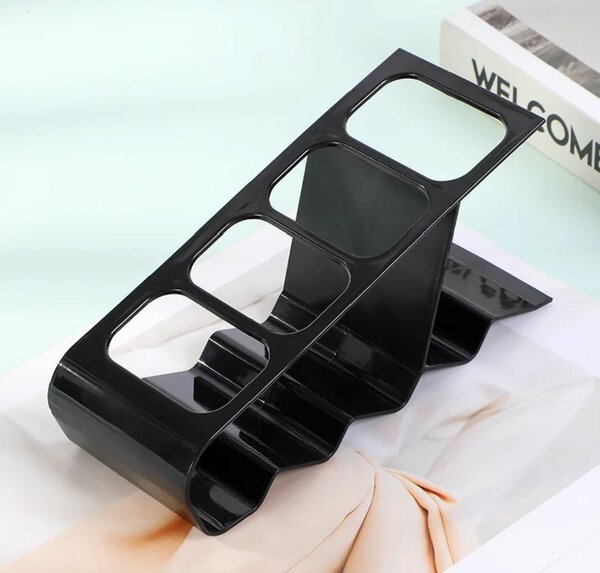 Support de Télécommandes à Multi-Couches