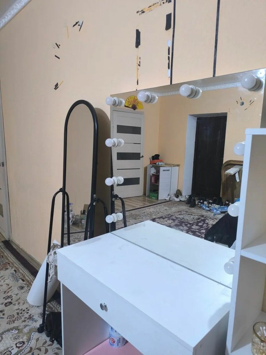 Туалетный столик