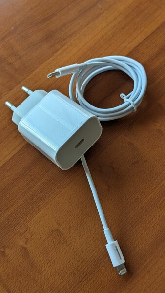 iphone original chargers