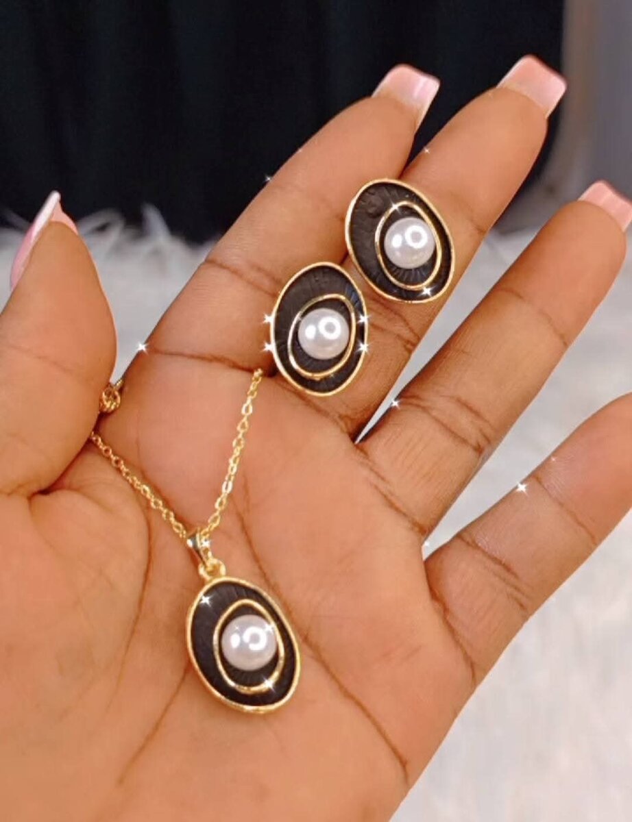 Ensemble de bijoux élégants