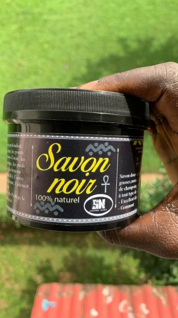 Savon Noir Naturel Exfoliant