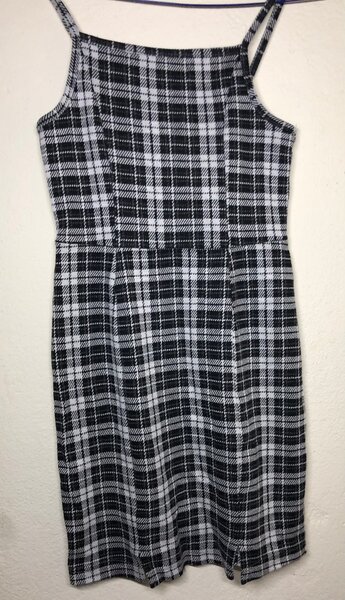 Robe moulante à carreaux sexy