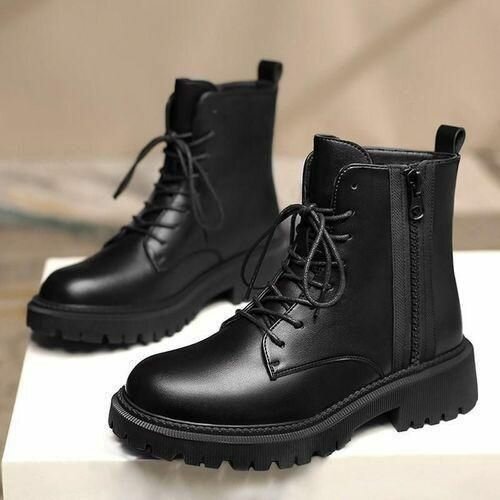 Bottes noires en cuir