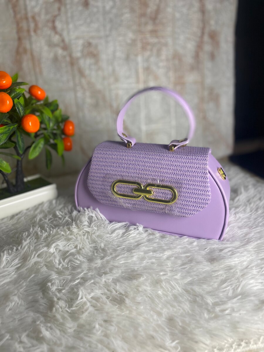 Sac à main tendance en cuir