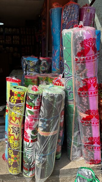 Tapis colorés en vinyle