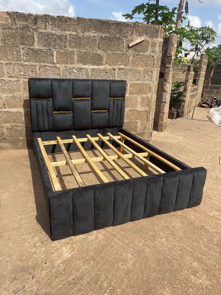 Double bed frame