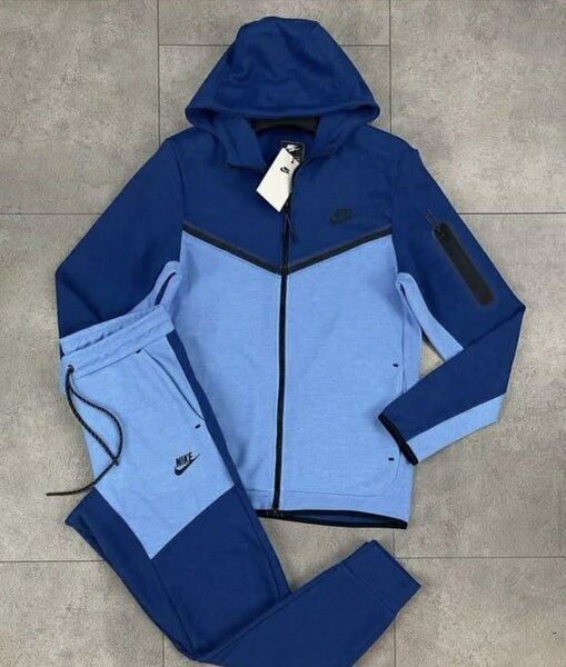 Ensemble de survêtement Nike confortable