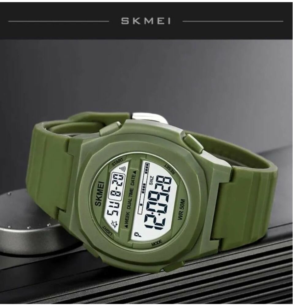 Montre numérique étanche militaire