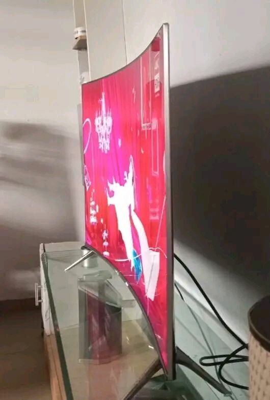 TV Samsung incurvé 4K UHD