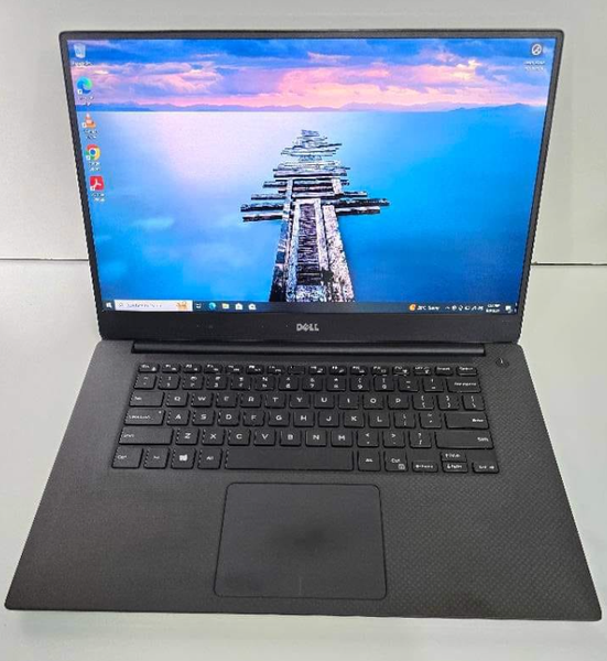 Dell XPS 15-9550