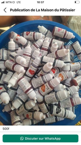 Colorant alimentaire liquide