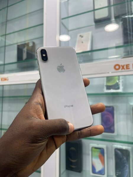iPhone X Argent 256 Go