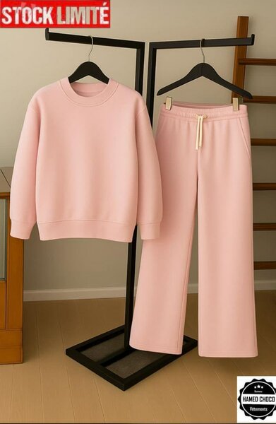 Ensemble de survêtement rose