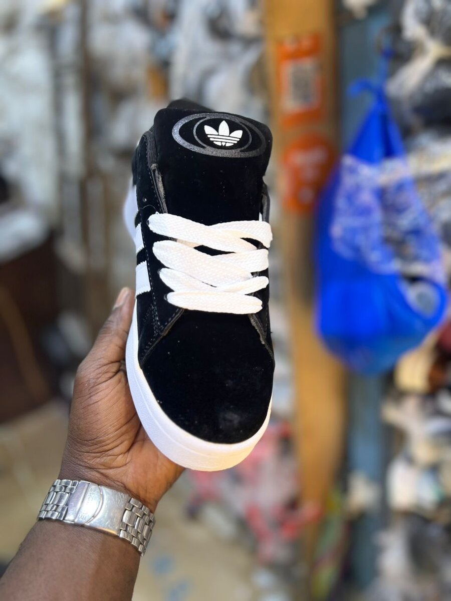 Adidas Campus Sneakers