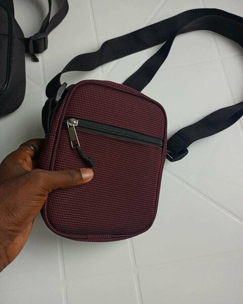 Sacoche bandoulière Manuelle