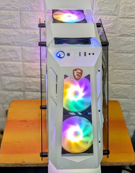 UC GAMER - MSI - Core I5 (12 PROCESSEURS)