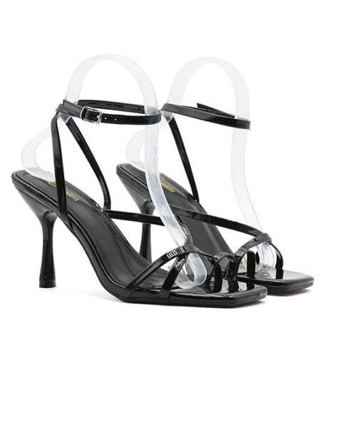 Talon fermé à corde