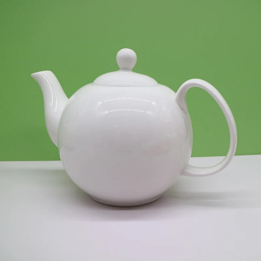 Théière en porcelaine
