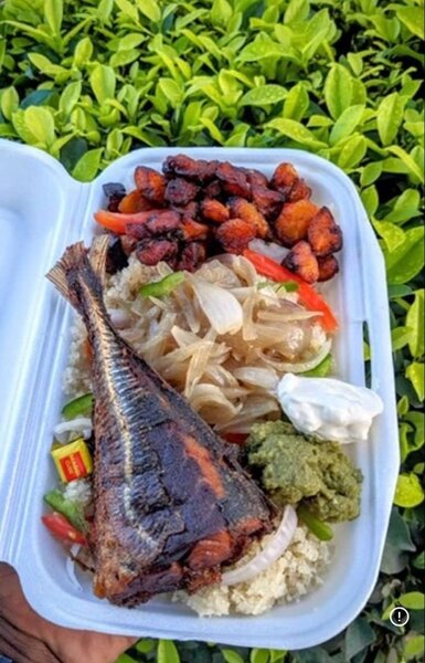 Plat de poisson poulet sauté