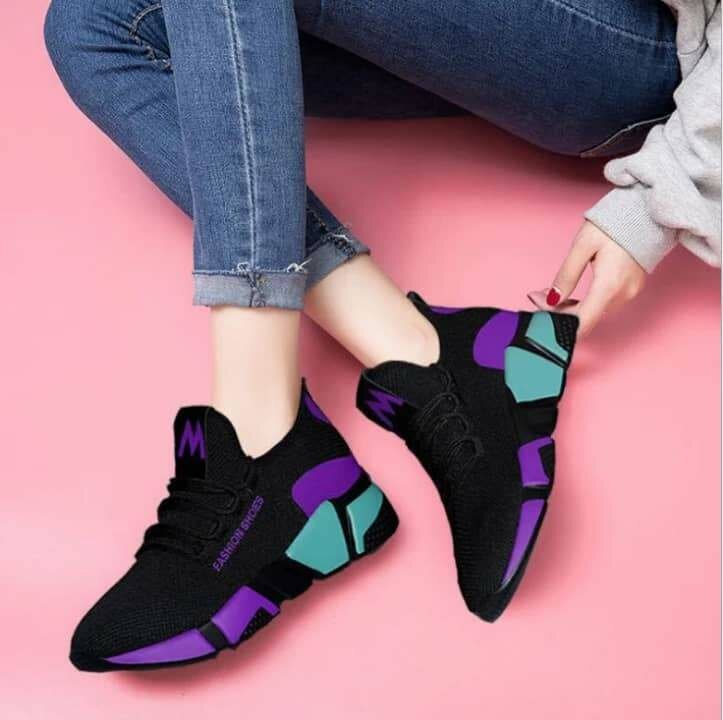 Chaussures Sneakers Noires Colorées