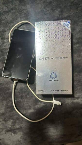 Tecno camon 40 premier 5g