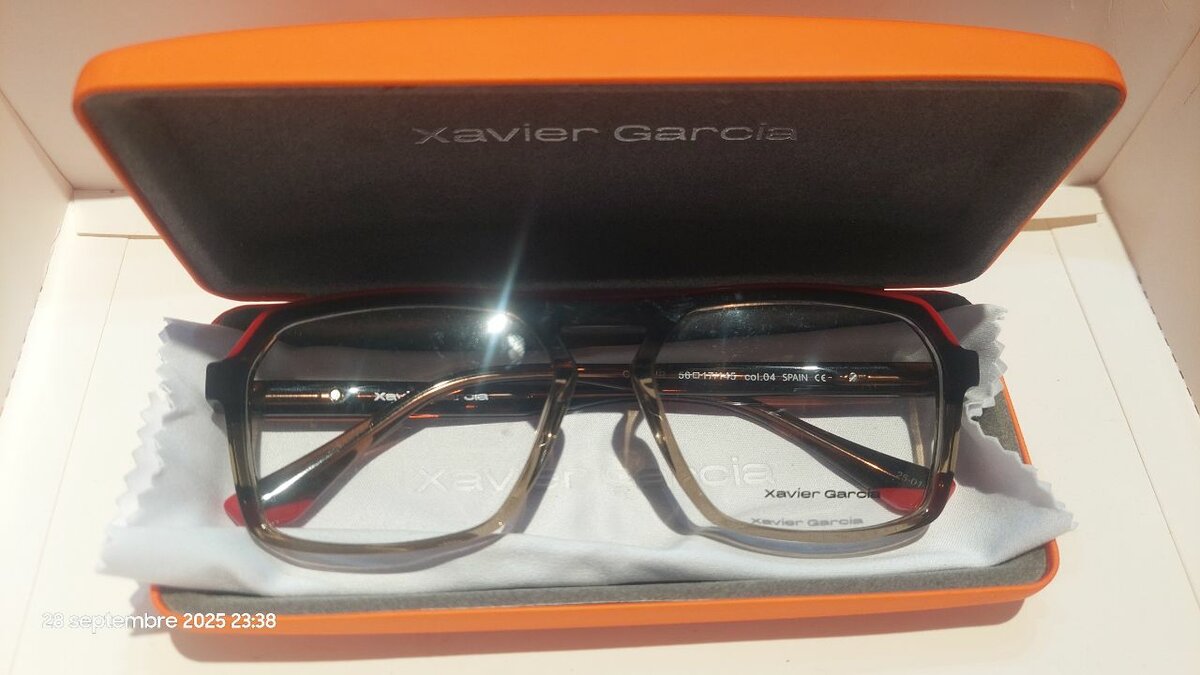Lunettes Xavier Garcia élégantes