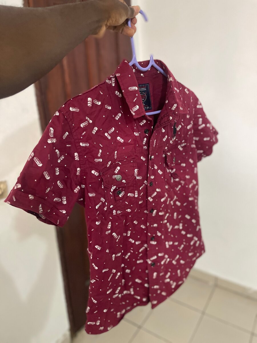 Chemise à motifs rouge vif