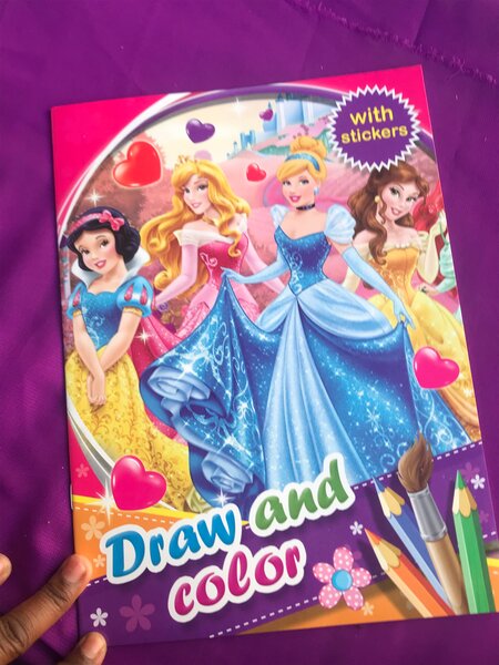 Livre Coloriage Princesses