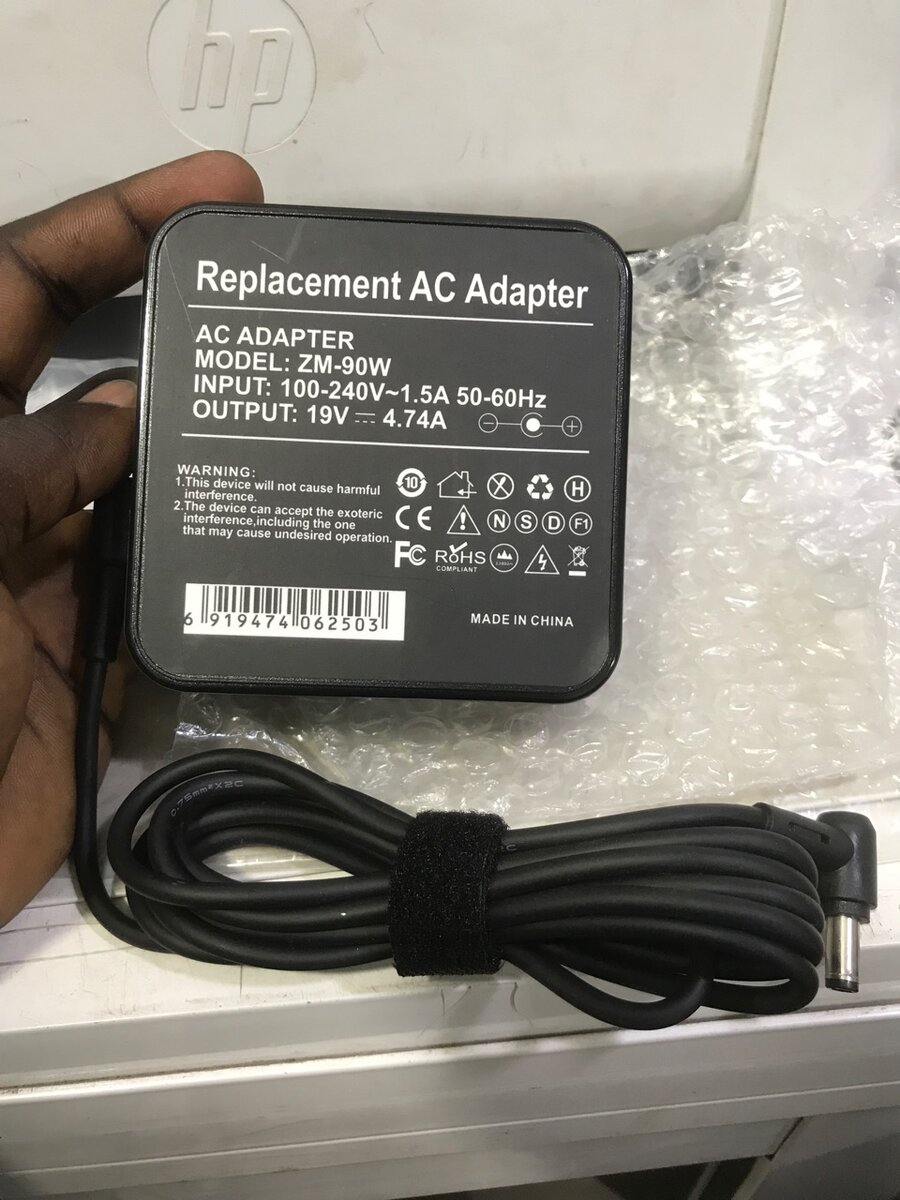 Chargeur Asus 19V 4,74A 5525 Direct