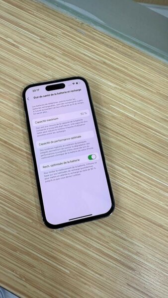 iphone 14 pro 256 Go - élégant