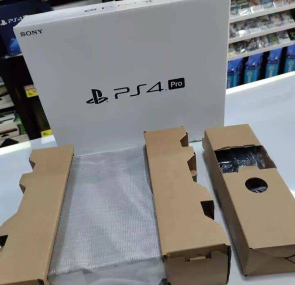 Sony PS4 Pro Console