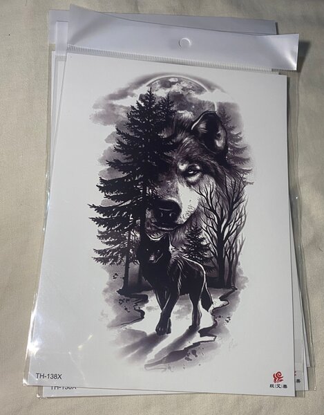 Tatouages temporaires loups artistiques