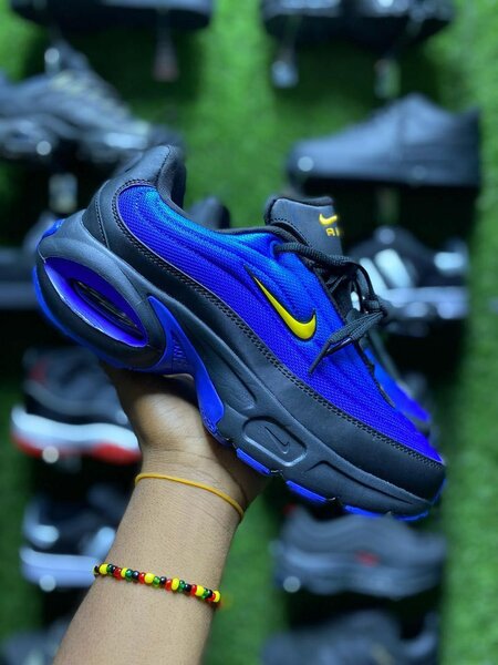 Mens fashion sneakers