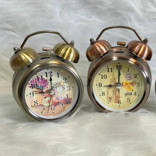 Horloge de table avec réveil