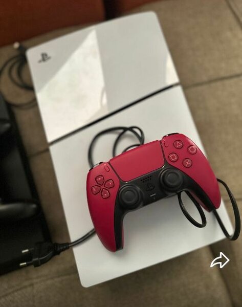 PS5 Slim intégral