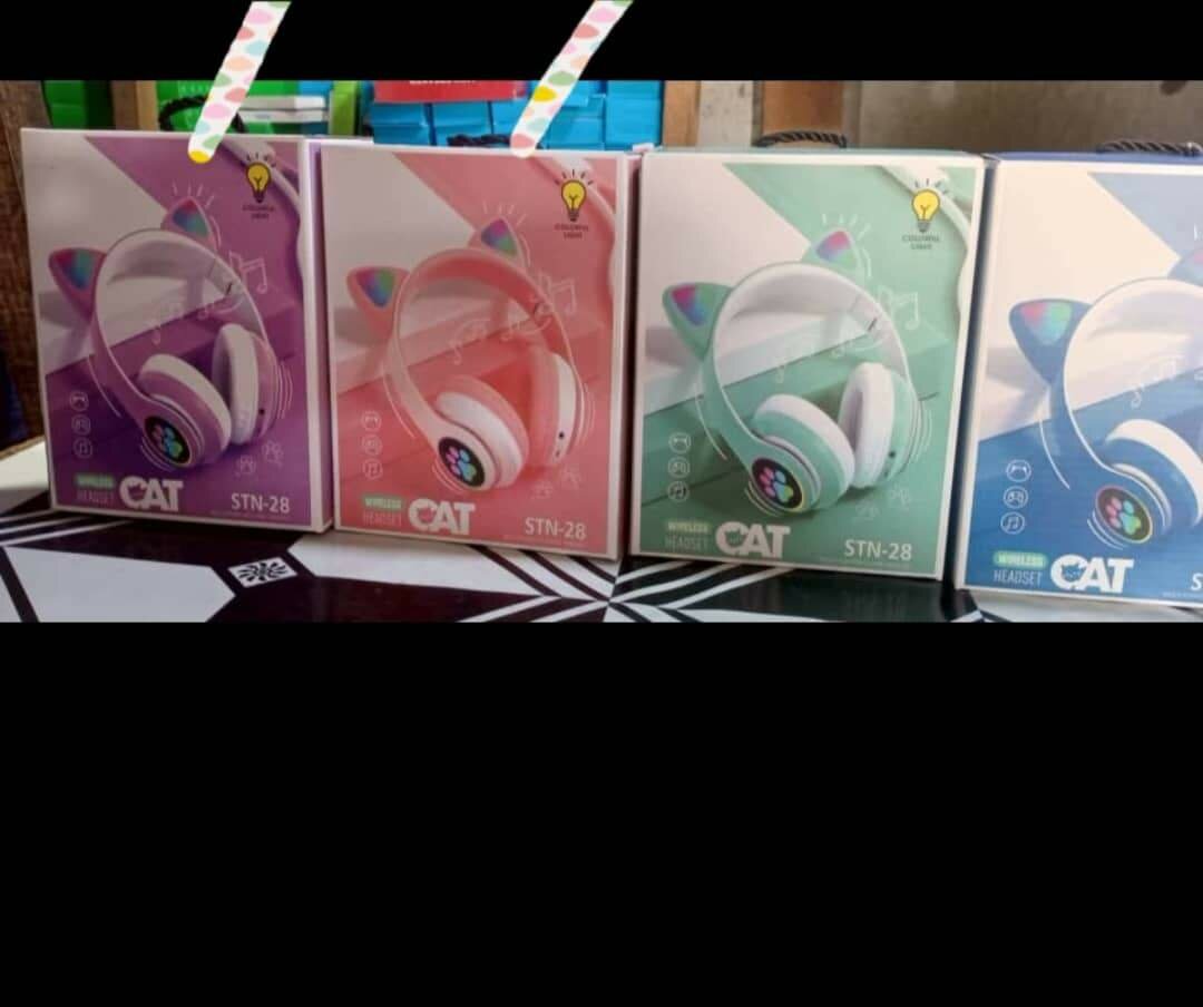 CAT HEADPHONES
