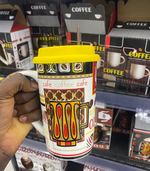 Mug à café avec couvercle