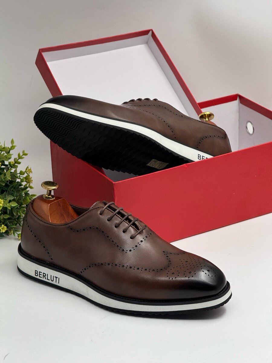 BERLUTI COFFEE AND WHITE