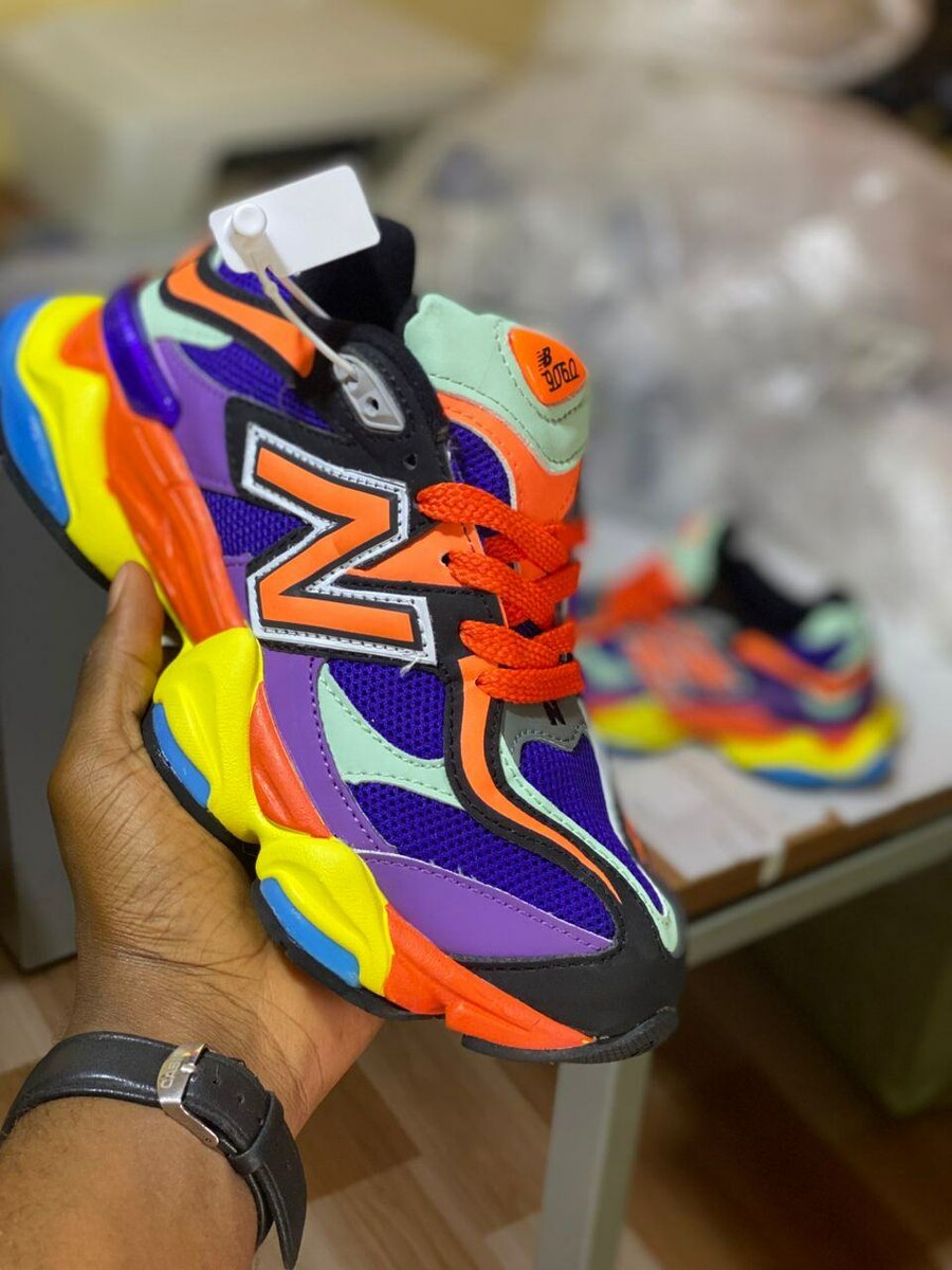 Baskets multicolores tendance