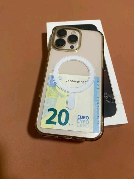 Coque iPhone MagSafe Transparente