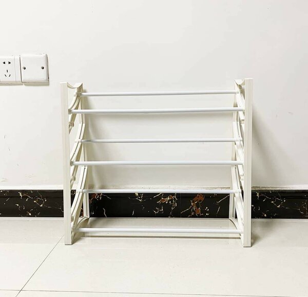 Étagère à chaussures combinées pour un usage domestique