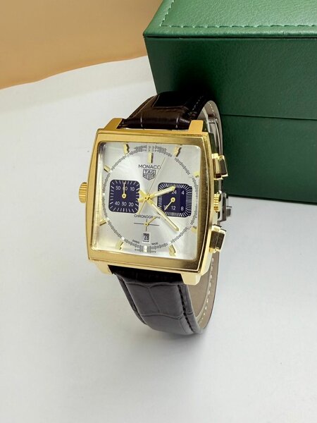 Montre homme luxe dorée